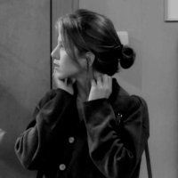 esme (@esmefloats) 's Twitter Profile