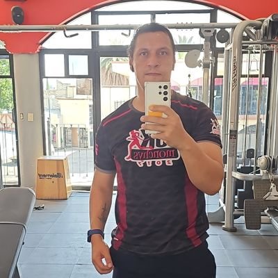 T.I. Ciencia de datos y B.I. Me gusta (mucho) el cine, la música, la historia y la economía. De septiembre a febrero mucha NFL 🤷