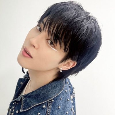 13jiminofbts's profile picture. 《#JIMIN: 넌 나의 구원 넌 나의 창 난 너만 있으면 돼 the light of my life》 @BTS_twt vminkook enthusiast #구오즈 #95z