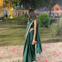Deepti (@deeptiyadav0) 's Twitter Profile