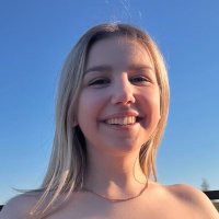 Ayşe Saral (@aysesaraluk) Twitter profile photo