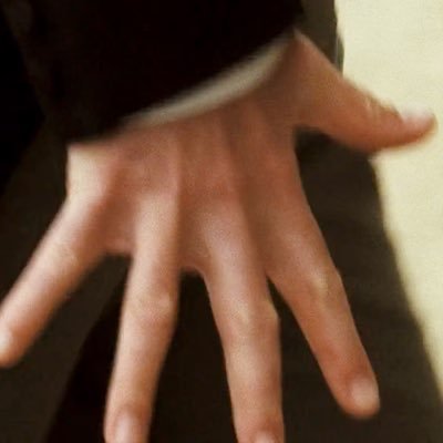 ally_mac13's profile picture. they/she/he garmfield