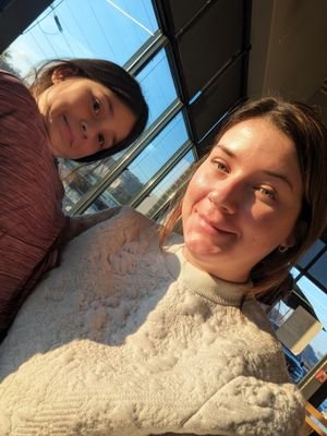 📚 Business Student | 🤔 Exploring supply chain & consulting | 👩👧 Mom balancing studies and family life | Sharing business insights, ideas and a bit of humor