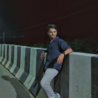 parikshit_kurel's profile picture. हे भारत के राम जगो,
मैं तुम्हे जगाने आया हूँ |