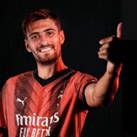 Giuseppe 🔴⚫ (@cesareajr) 's Twitter Profile