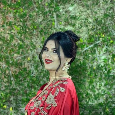 i hate perfection #Tunisia #Islam I fall for minds and eyes
ذو حظ عظيم