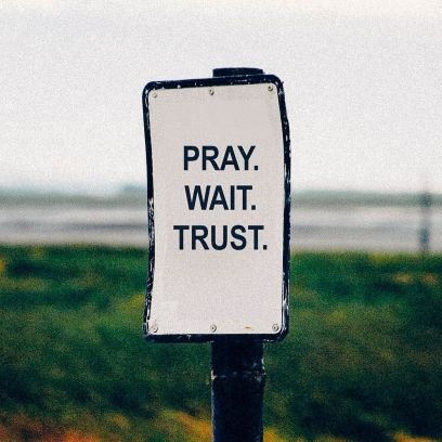 Officialmary19's profile picture. Be happy it's one way of being wise 😊