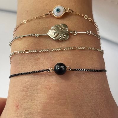 skinvixon's profile picture. jeanne vixen jewelry on instagram. created in 2004.