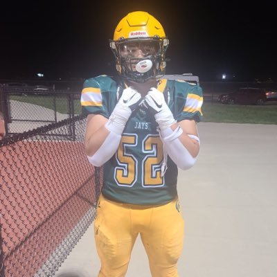XxAlexMunozxX's profile picture. Gehlen Catholic High school | Class of 2026 | 6’1 225 , #52 |D-end/ ILB | GPA: 3.613 | (712)-541-8913 | 2026amunoz@gehlencatholic.org