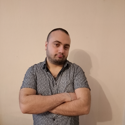 ErreAlessio's profile picture. Full Stack Web Developer e Sviluppatore Software (Software Engineer). 
 
- System Administrator (Unix / Linux), IT Architect.