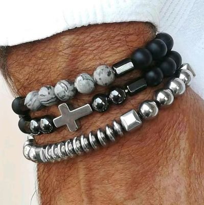 AyotundeEl80516's profile picture. Lane minder but takes no BS from nobody.