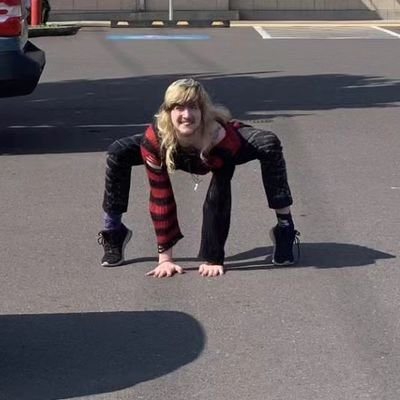 HempTwink's profile picture. Stoner DJ Spider
PNW