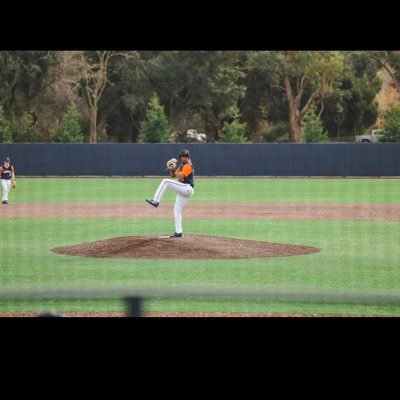 RHP NY 6’2 210 88-91 T92 uncommitted sophomore- West Valley College