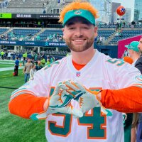 Jared (@dolphinmanjared) 's Twitter Profile Photo Jared (@dolphinmanjared) 's Twitter Profile Photo