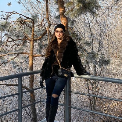 Clothing | Fashion | Art | Designer | Divorce | Italy🇮🇹
I like fashion, I like design, I like art! Art touches the soul 🇺🇸🇺🇸🇺🇸
#BTC
