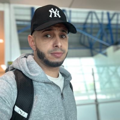Photographer , Dominican , Scorpio don't take this Twitter thing serious