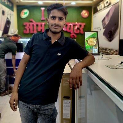 AmanCha65947192's profile picture. ◦•●◉✿Aman chaudhary✿◉●•◦
▀▄▀▄Upcoming IAS Officer▄▀▄▀
▀▄▀▄Upcoming leader▄▀▄▀
𝘿𝙧𝙚𝙖𝙢:𝙨𝙪𝙘𝙘𝙚𝙨𝙨𝙛𝙪𝙡🏆💪 𝙗𝙪𝙨𝙞𝙣𝙚𝙨𝙨𝙢𝙖𝙣
Ⓐⓟⓐⓒⓗⓔ🚴🚴ⓛⓞⓥⓔⓡ ❤❤❤