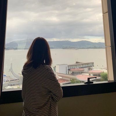 moure_cris's profile picture. Madre de dos niñas y directora de una Escuela Infantil, orgullosa de dar a cada cosa lo que se merece.