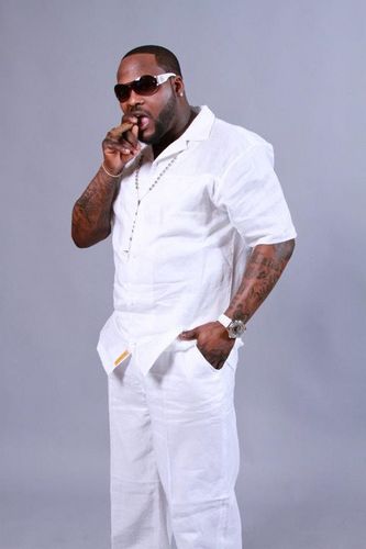 rnbofficial's profile picture. 