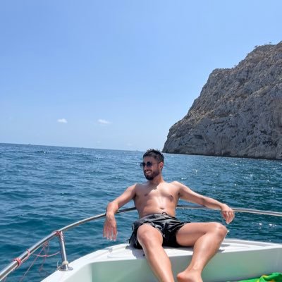 delpolemix's profile picture. De la Vall de Laguar, País Valencià🥘🍒.   Filocat 🐱🖋️.   Habitant d’un formiguer que du per nom Barcelona 🌇.