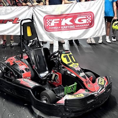 Circuito indoor de velocidad para Karts en Granada. Club de Formula 1 de Granada. Colaborador Oficial Rallye Primeras Nieves de Granada