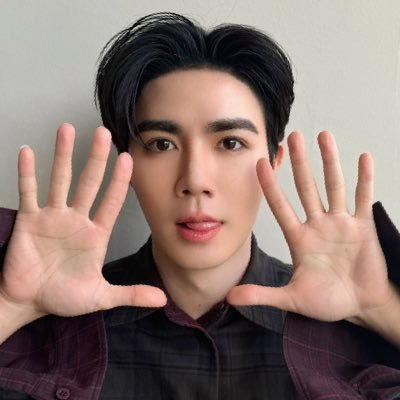 @zee_pruk🫶🏻@CwrNew ⌇#ZeeNunew 🧍🏻🧍🏻♂️ ⌇#Zeepruk 🐺 #NuNew 😼⌇#ซนซน 💗 #Zunshine 30•01•23 |||🕊️