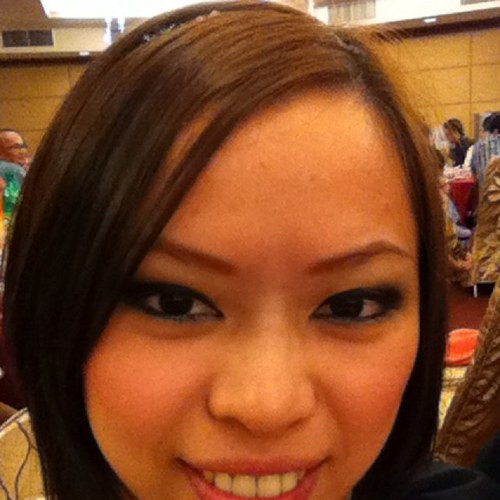 Charis_tan's profile picture. 