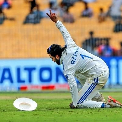 VishnuRaina0307's profile picture. Kl Rahul ❤