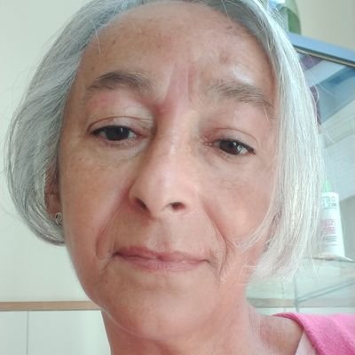 Votante de Podemos en España y del BNG en Galicia. Pablista y Basista. A ver si así os quedáis contentos los que me acusáis de troll de un lado y del otro.