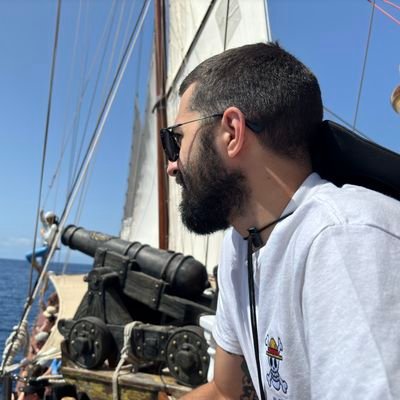 Ici pour divertir les amateurs du Trekking et partager ma passion pour le Gaming. J'ai 26 ans et je sais pas utilisé X donc pardonnez moi d'avance :3