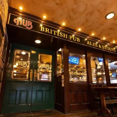 HUBkyobashi's profile picture. 大阪有数のターミナル駅『京橋』駅から歩いてすぐ！英国風パブです🇬🇧🍺 広い客室あり！大人数大歓迎🙌スポーツ放映と豊富！Jリーグ #ファジアーノ岡山⚽️野球 #阪神 #ソフトバンク⚾️SVリーグ #大阪ブルテオン🏐リーグワン🏉競馬🏇 お電話、ファンスタからのご予約大歓迎！！https://t.co/fujUnwosWY