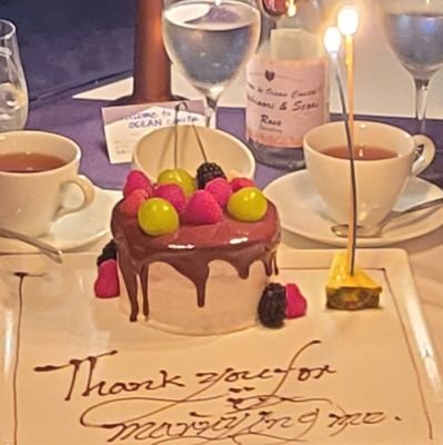 sg1ee2rn8o's profile picture. 星野源にどっぷり💛2016.1.23YV初参戦💛
📻️ANN✉️2020.7.28初読＊8.11②＊2021.11.9③💙
💎SHINee민호💎TVXQ창민💚2012년한국유학💉日韓ドラマ大好き💜目指せ채송화🧡スポーツ大好き🎾⚽⚾大谷翔平🦄🤠つば九郎🐧三浦龍司くん🏃