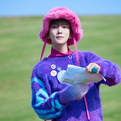 silvermoon923's profile picture. captin freak💕