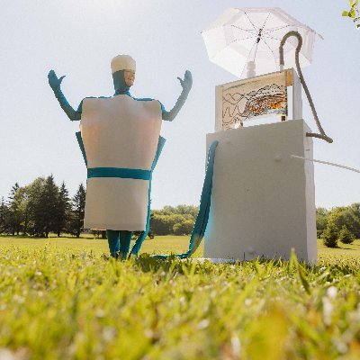 Theatre for the Planet
🌳🐝💧
Based in Winnipeg
Providing eco-education for schools and public events across Canada
