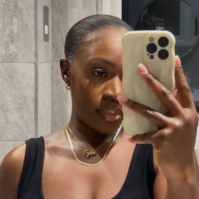 IG: @oyinababy