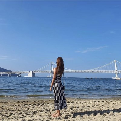 お金を引き寄せる秘訣やお得情報など紹介したりしています。私自身お金に苦労したので生活に困っている人の力になれればと思い、少しですが10万円プレゼント企画を実施しております☆ フォロワーさん優先▷ https://t.co/vHyPnH83eX