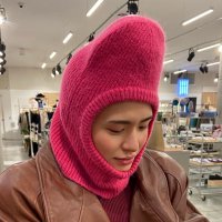 betts (@betthole) 's Twitter Profile Photo