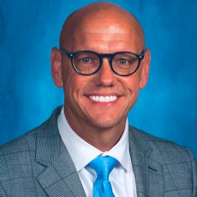 •Principal - Urbana High School •Father of 2 beautiful girls #girldad•Buckeye🌰 •views are ❌y own