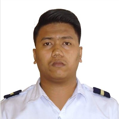 jEsmabe17's profile picture. 