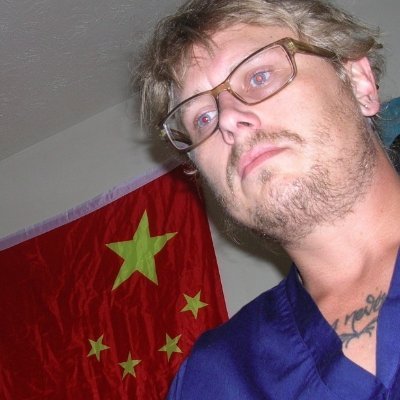 TheJokeR0100101's profile picture. 7+7=14