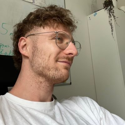 tomio_san_'s profile picture. 