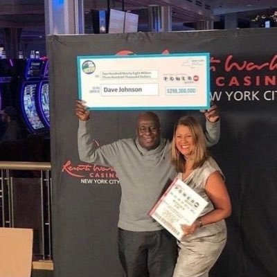I’m Dave Johnson the Winner of from Powerball Lottery. Am giving out $30,000 Randomly to my followers💰💰💰