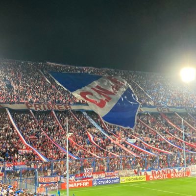 Nacional y nada mas. Zurdos bien lejos. Si puteas, te bloqueo