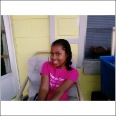 ErionnaBiz's profile picture. Tweet my little brother @lilurbanbiz  my big sister @DasiaDirect and my dad @urbanbiz ...I want to be a PEDIATRICIAN when I grow up ! I LOVE MY DADDY !