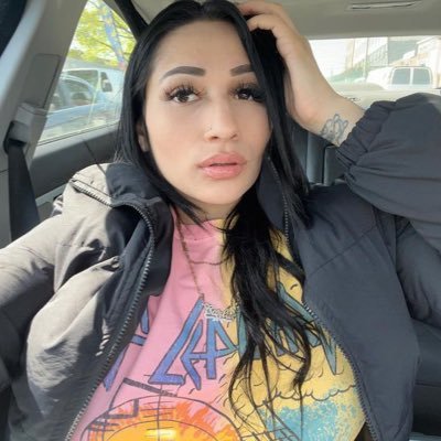 Pisces ♓ queen .Not apologizing for being a powerful fucking woman.
