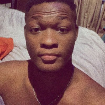 artist🎨 pencil lover📝 painter🖌 creative📍 Instagram: @highzeek.asiko
