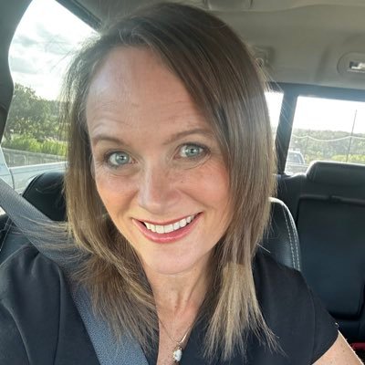 JustMandySA's profile picture. Lover of life, family, sunshine, gardening, hiking and hot yoga.  Spoiler of the grandchildren.