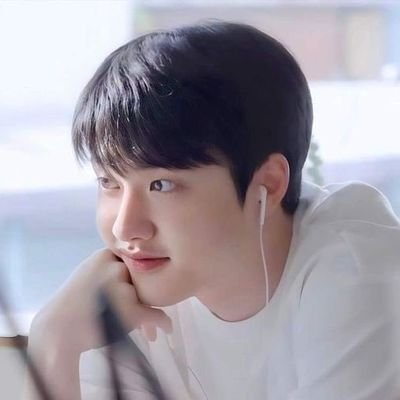 INTJ 👩🏻💻 Educator 👩🏻🏫
#EXOIS9
#EXplOrationInMY 🇲🇾
#BLOOMinMY 🌸
#BriceXiuminMoment ❄
#KAIONinMY 🐻 #DOit_inKL 🍀