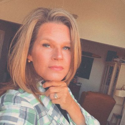 SuzanneHopeOb's profile picture. 