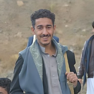 جندي مجند تحت راية سيدي ومولاي السيد عبدالملك بدر الدين الحوثي حفظه الله